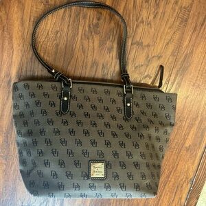 Dooney&Bourke purse